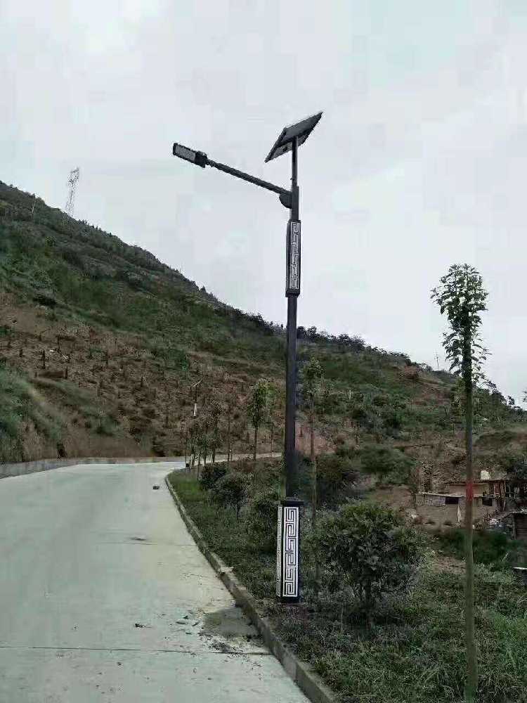 花都区仿古太阳能路灯